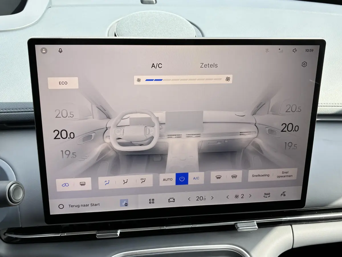 1.5 Max+ / 29,8 kWh / 136KM WLTP / max 1055KM Actieradius / PHEV / Plug-in / Fabrieksgarantie t/m 07-2034 / Stoelverwarming voor en achter / Stoelmassage / Schuif-kantel dak / Stoelventilati
