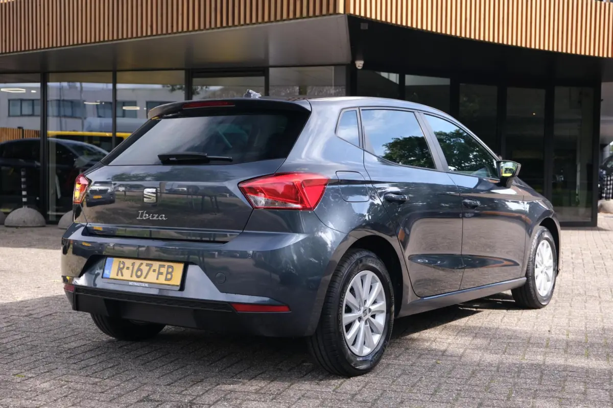 1.0 Style|Rijklaar!|Carplay|LaneAssist|FrontAssist|DAB|Cruise
