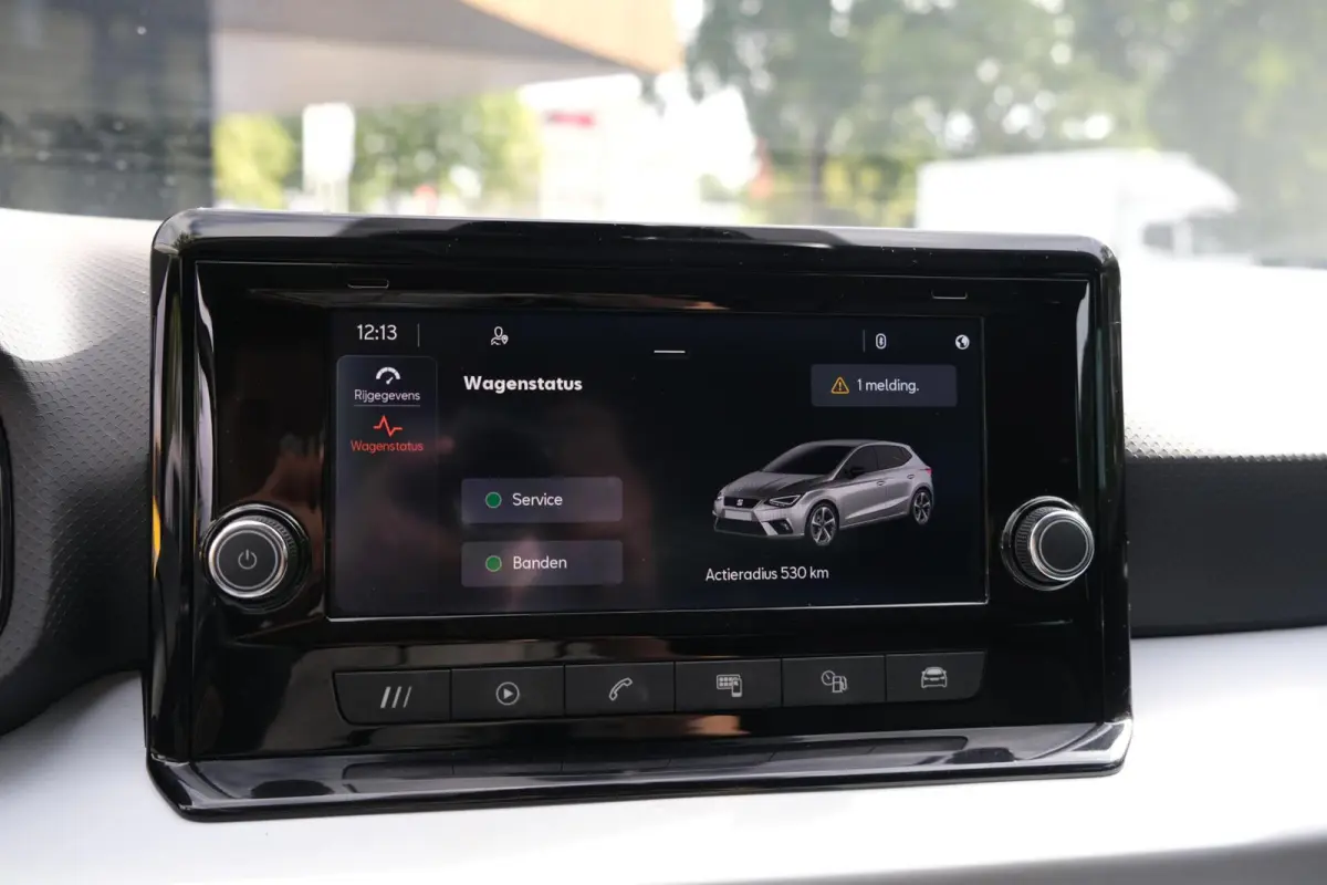1.0 Style|Rijklaar!|Carplay|LaneAssist|FrontAssist|DAB|Cruise
