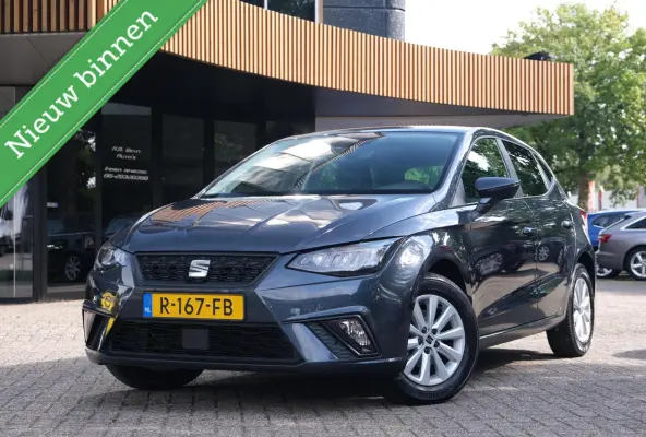 1.0 Style|Rijklaar!|Carplay|LaneAssist|FrontAssist|DAB|Cruise
