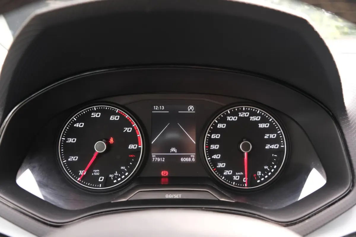 1.0 Style|Rijklaar!|Carplay|LaneAssist|FrontAssist|DAB|Cruise