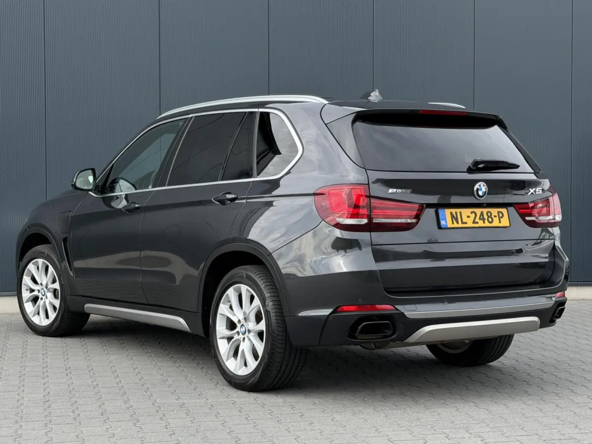 xDrive40e High Executive Pano - Leder - Head-Up - Keyless - Trekhaak