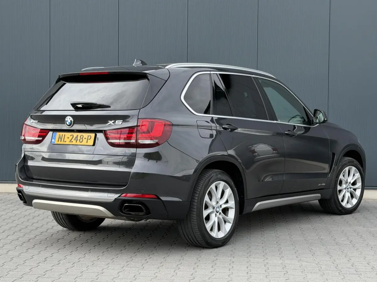 xDrive40e High Executive Pano - Leder - Head-Up - Keyless - Trekhaak