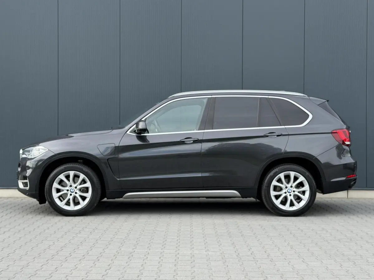 xDrive40e High Executive Pano - Leder - Head-Up - Keyless - Trekhaak
