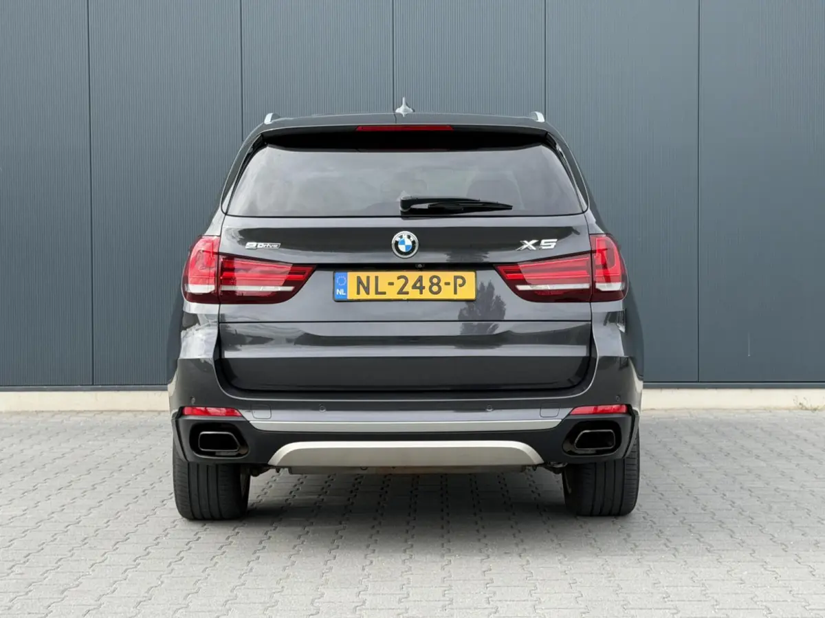 xDrive40e High Executive Pano - Leder - Head-Up - Keyless - Trekhaak