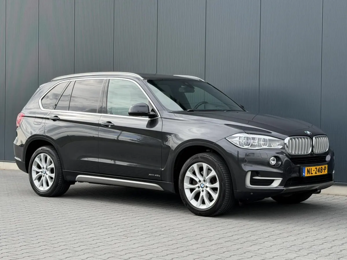 xDrive40e High Executive Pano - Leder - Head-Up - Keyless - Trekhaak