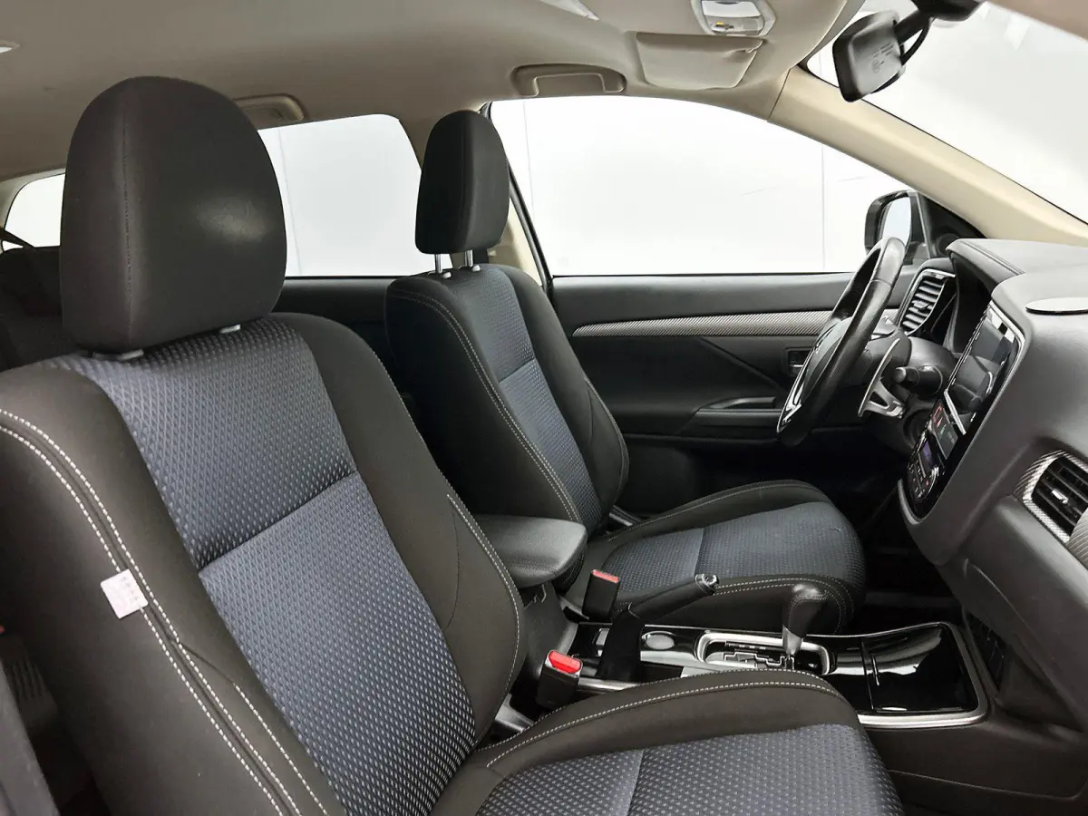 2.0 Business Edition CAMERA | NAVI | CRUISE