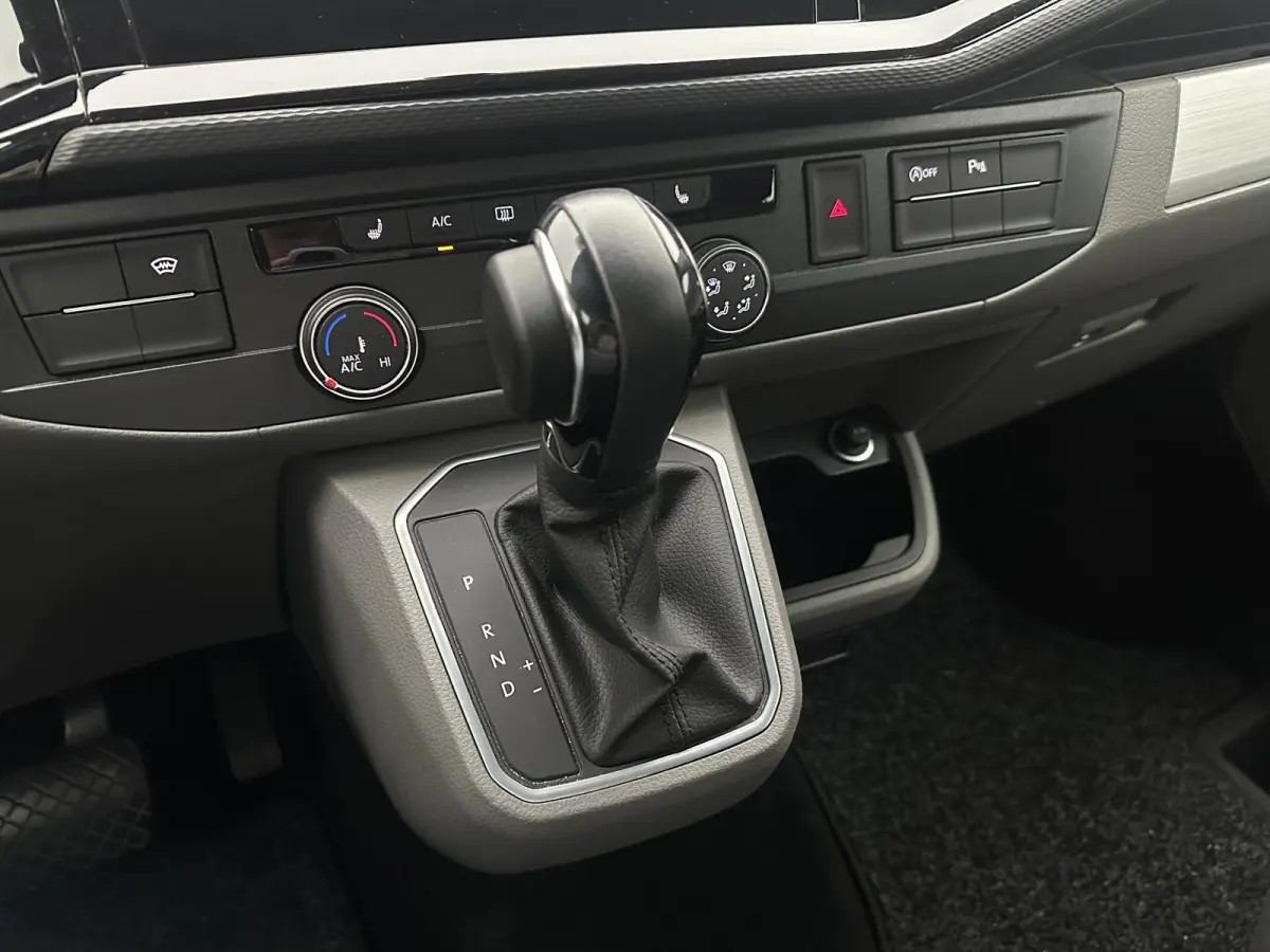 2.0 TDI L2H1 30 DC Bulli achteruitrijcamera| dubbele cabine