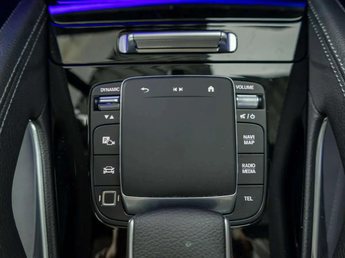 400 e 4MATIC AMG Line Panorama dak | Trekhaak