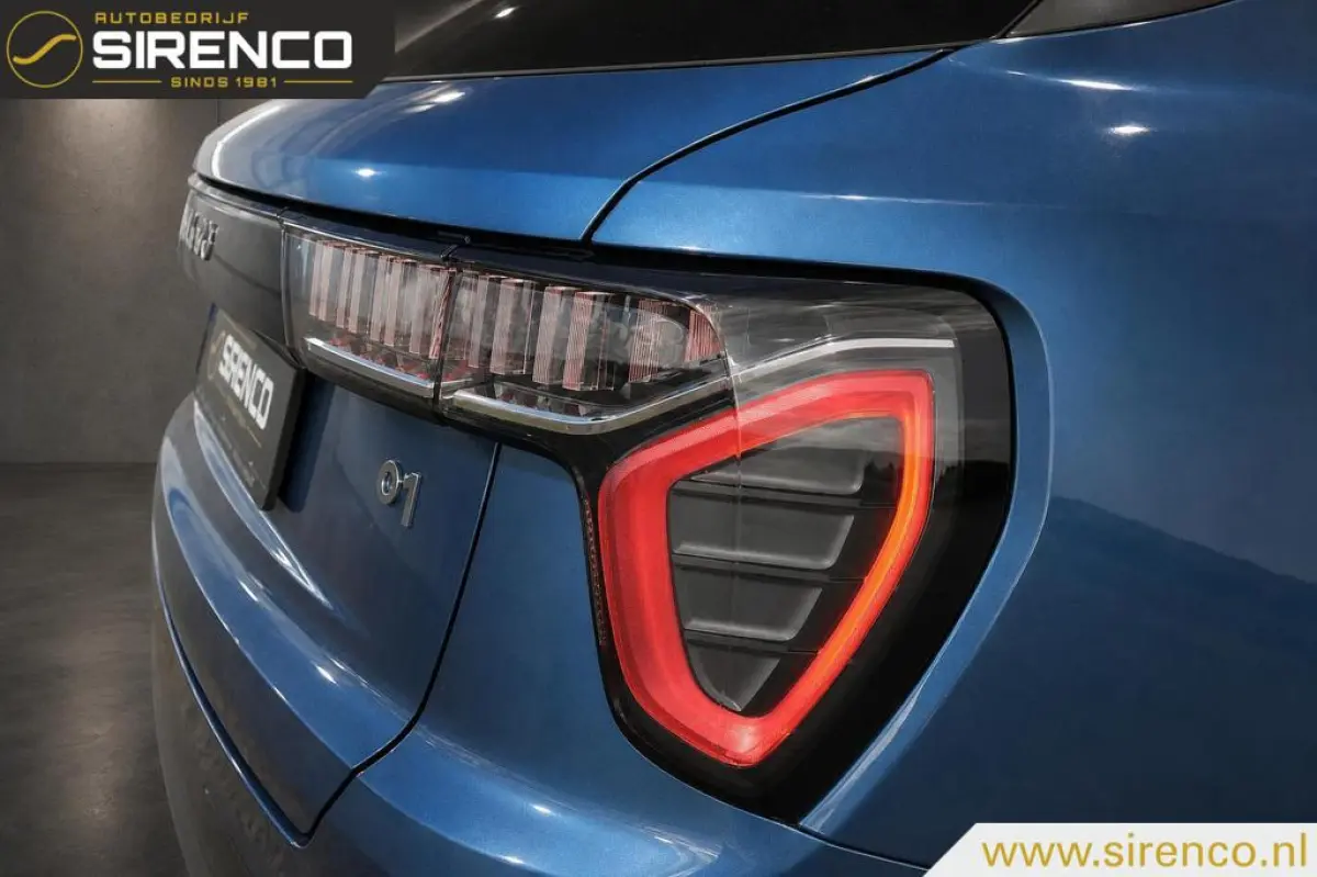 1.5| 360 camera met 3d view | stoelverwarming |Android auto & Apple carplay |dab | adaptieve cruise control | sfeerverlichting |