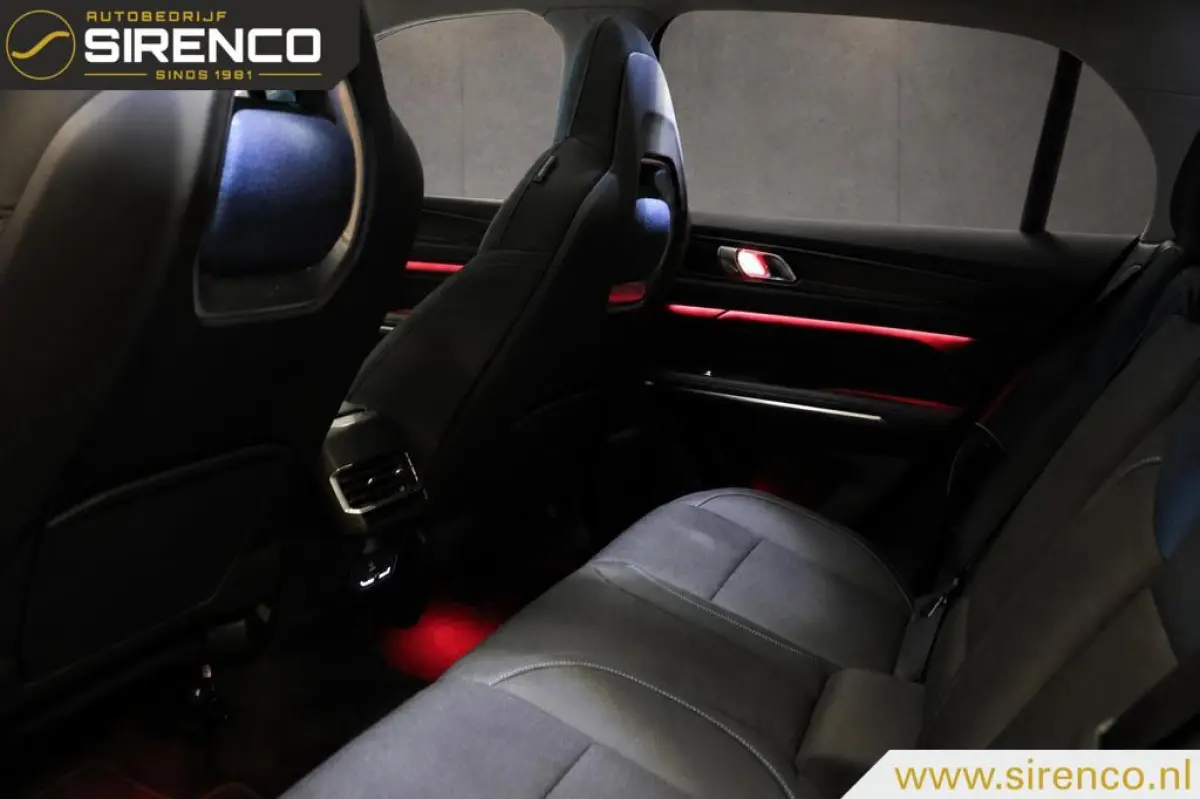 1.5| 360 camera met 3d view | panodak | stoelverwarming |Android auto & Apple carplay |dab | adaptive cruise control | sfeerverlichting |