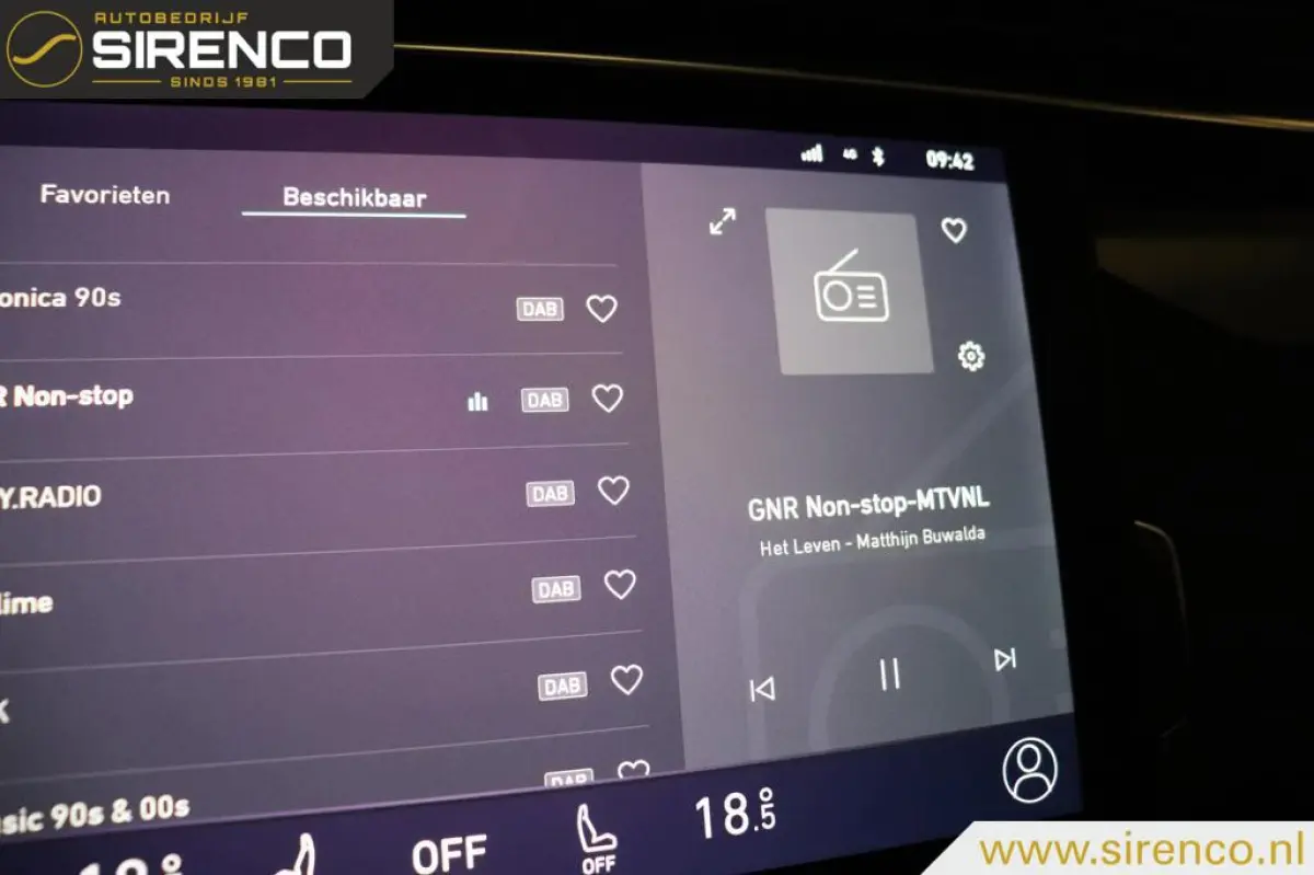 1.5| 360 camera met 3d view | panodak | stoelverwarming |Android auto & Apple carplay |dab | adaptive cruise control | sfeerverlichting |