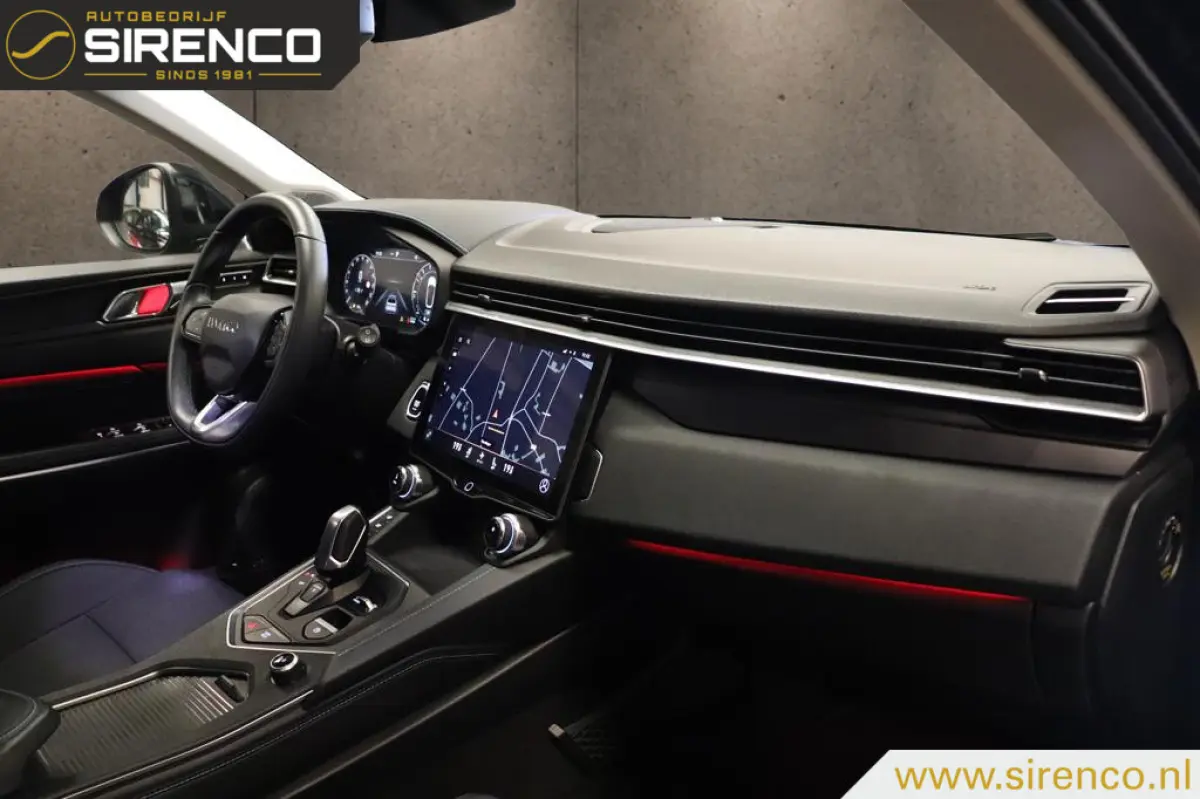 1.5| 360 camera met 3d view | panodak | stoelverwarming |Android auto & Apple carplay |dab | adaptive cruise control | sfeerverlichting |