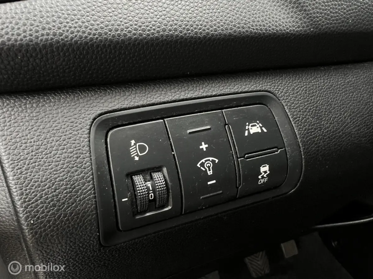 1.0 T-GDI Comfort / CRUISE / NAVI / CAMERA!
