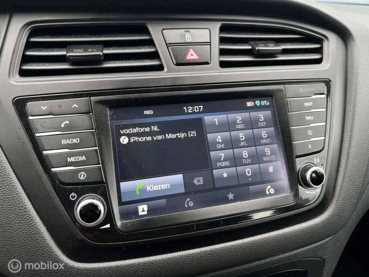 1.0 T-GDI Comfort / CRUISE / NAVI / CAMERA!