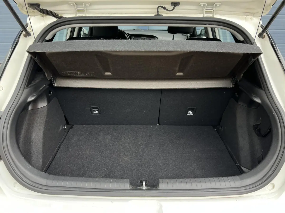 1.0 T-GDI Comfort / CRUISE / NAVI / CAMERA!