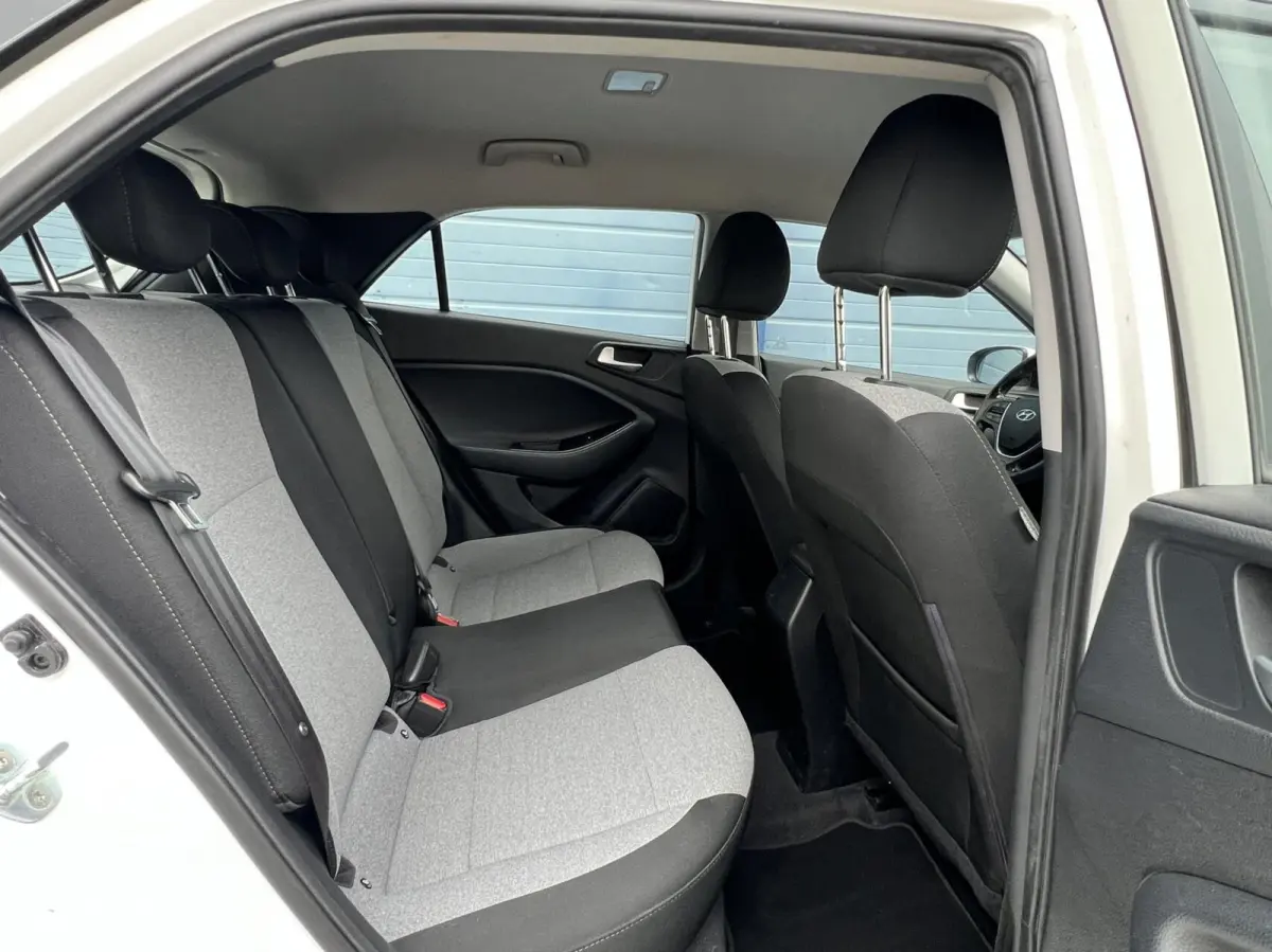 1.0 T-GDI Comfort / CRUISE / NAVI / CAMERA!