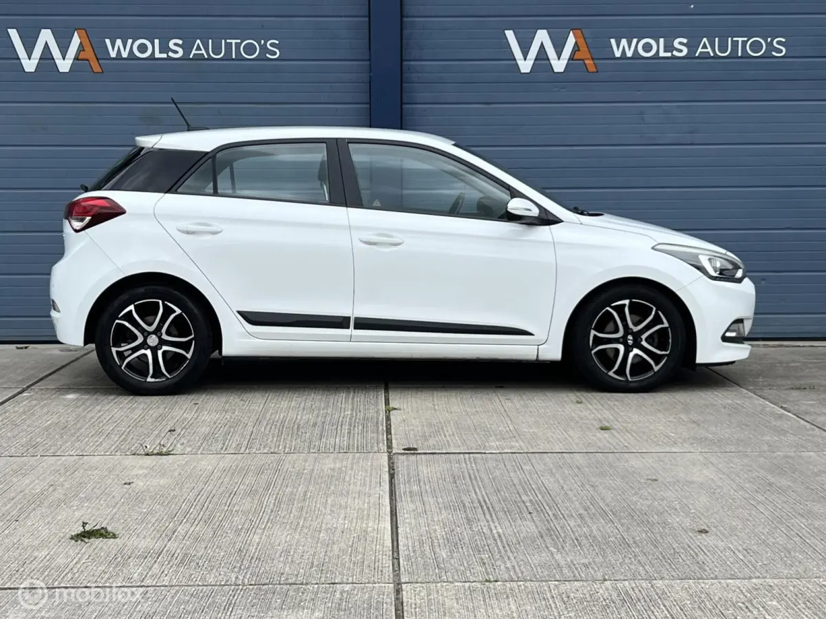 1.0 T-GDI Comfort / CRUISE / NAVI / CAMERA!