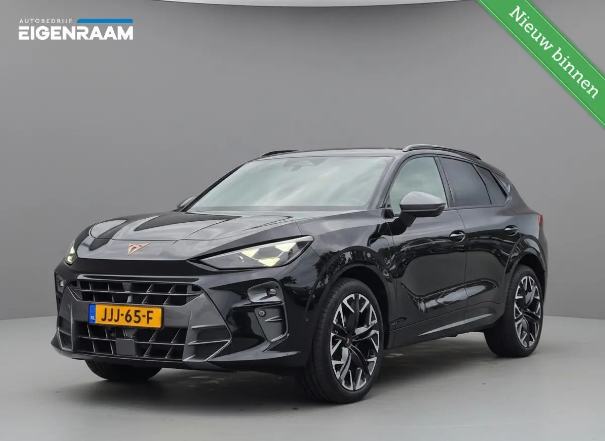 1.5 TSI e-Hybrid VZ Performance | Pano | Trekhaak | 360 camera | ACC | Elektrisch verstelbare stoelen | Head-up display