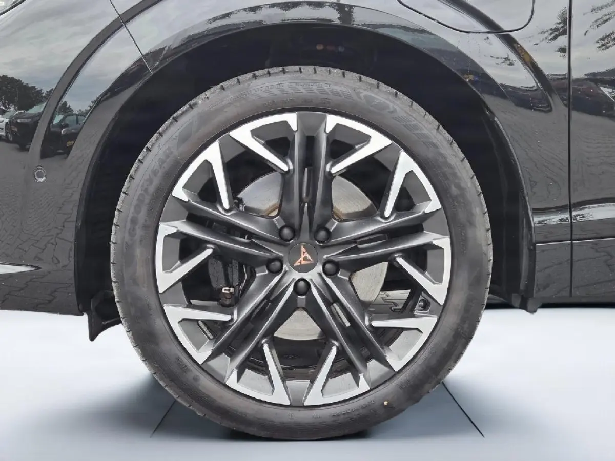 1.5 TSI e-Hybrid VZ Performance | Pano | Trekhaak | 360 camera | ACC | Elektrisch verstelbare stoelen | Head-up display