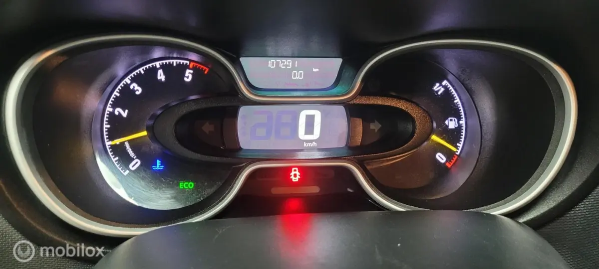 bestel 1.6 CDTI L2H1 met 107.000 km