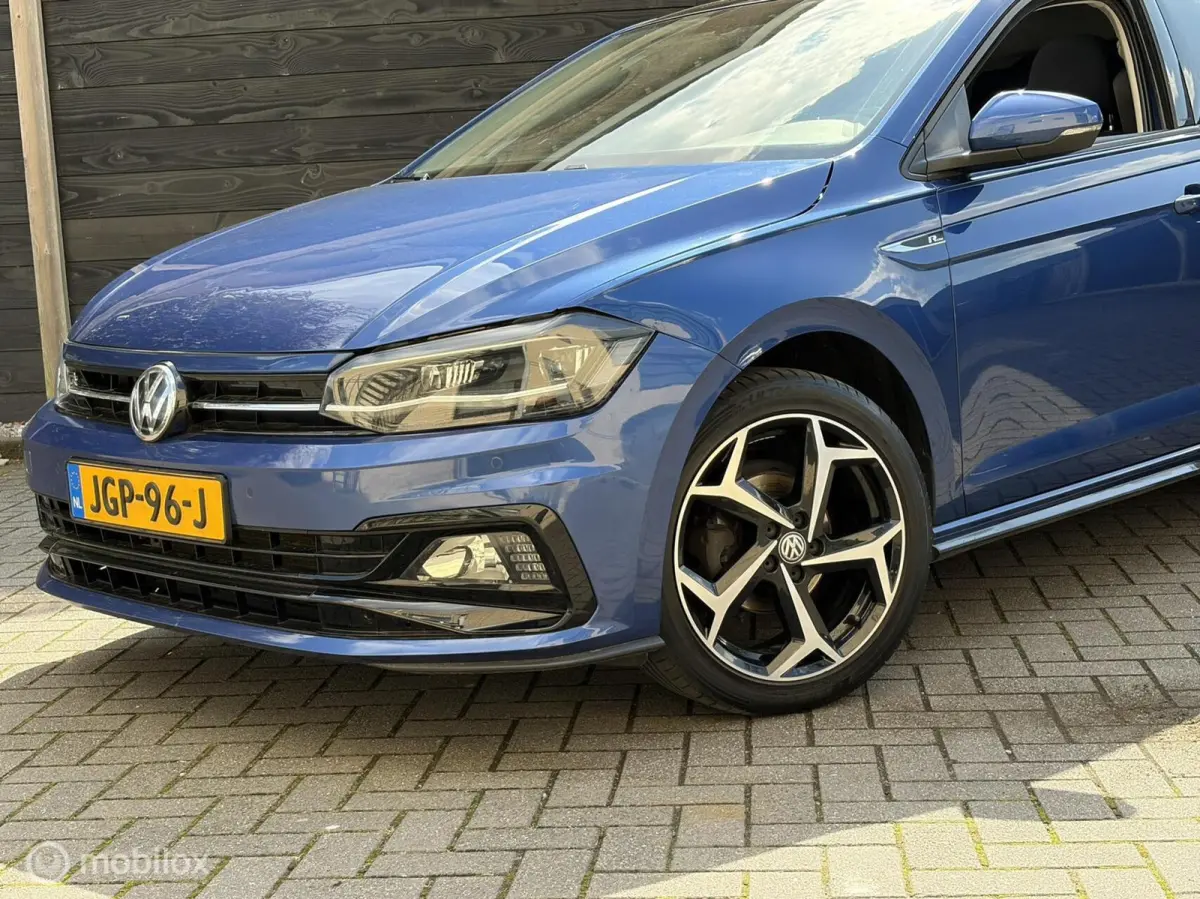 1.0 TSI Bus. R-Line / open dak / nav/ carplay
