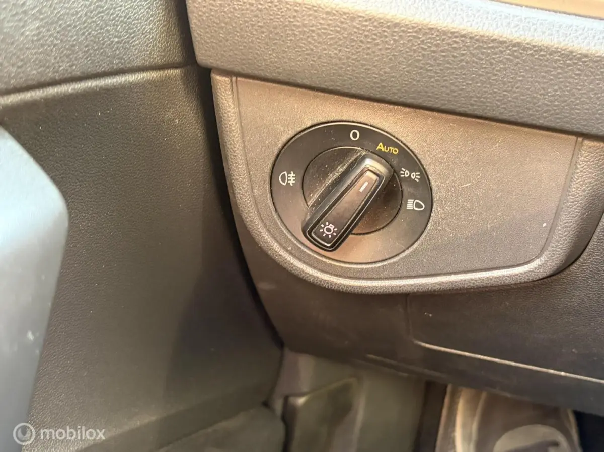1.0 TSI Bus. R-Line / open dak / nav/ carplay