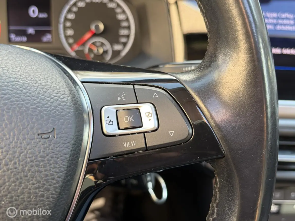 1.0 TSI Bus. R-Line / open dak / nav/ carplay