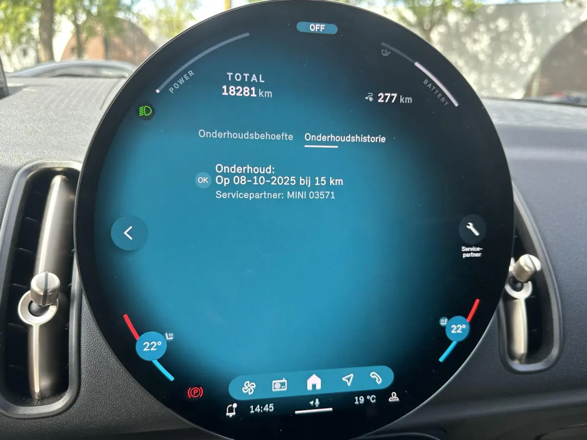 E Blackyard 66.5 kWh SOH 100% | VAN: € 37.900,- VOOR: € 35.877,- UW HERFSTVOORDEEL: € 2.023,- | HEAD UP DISPAY | ACHTERUIT RIJ CAMERA | STOELVERWARMING | FABRIEKS GARANTIE 10-2028