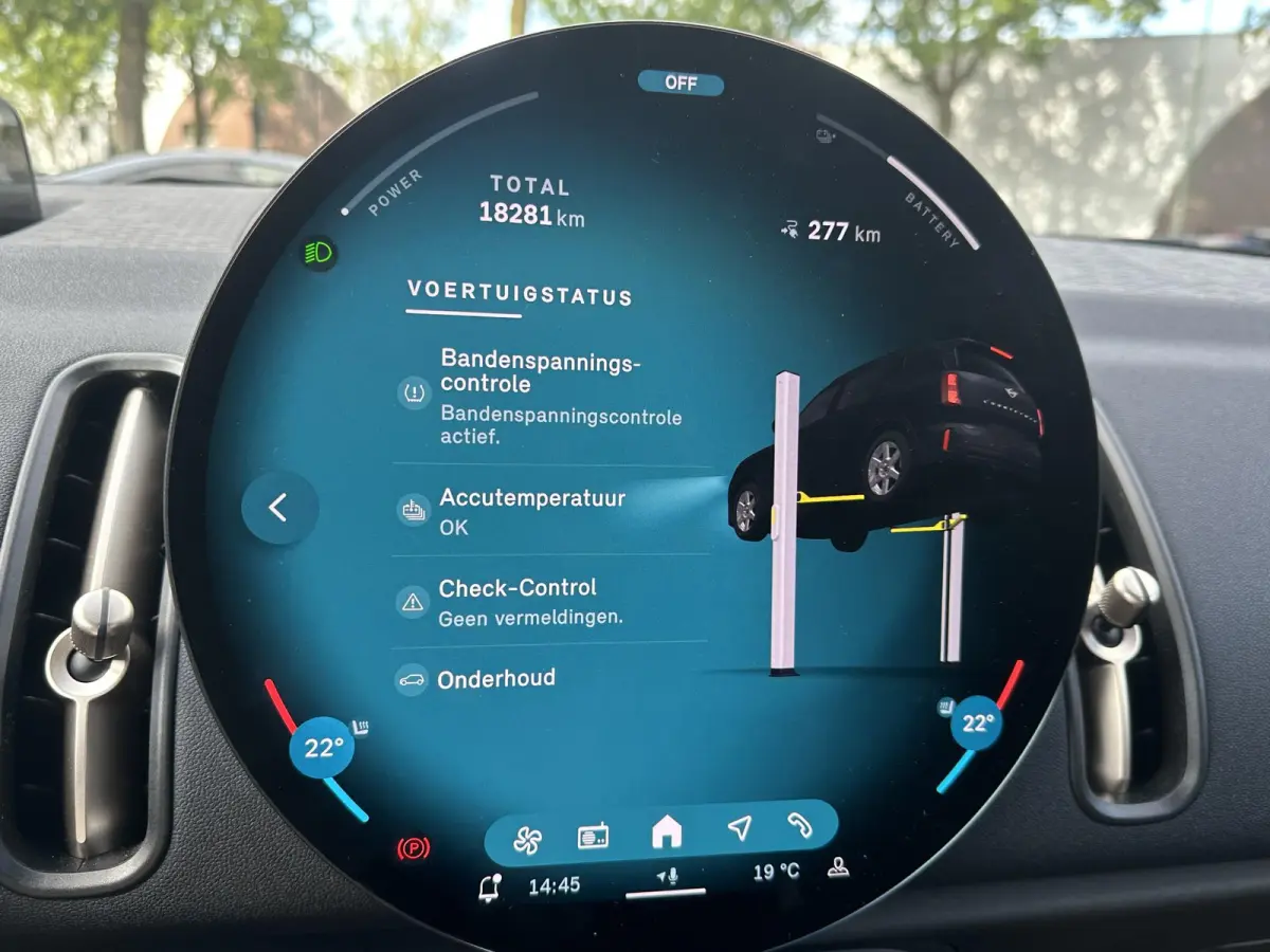 E Blackyard 66.5 kWh SOH 100% | VAN: € 37.900,- VOOR: € 35.877,- UW HERFSTVOORDEEL: € 2.023,- | HEAD UP DISPAY | ACHTERUIT RIJ CAMERA | STOELVERWARMING | FABRIEKS GARANTIE 10-2028