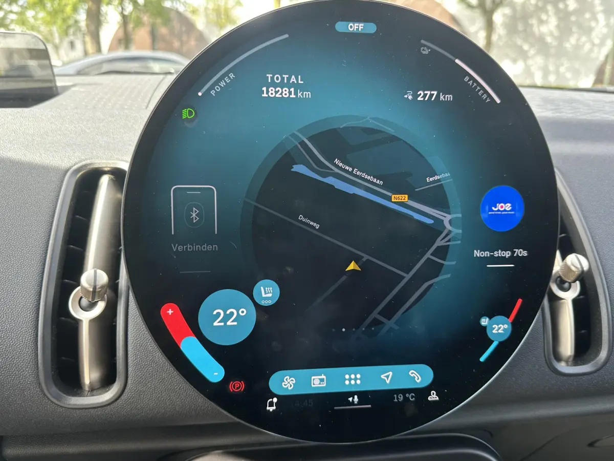 E Blackyard 66.5 kWh SOH 100% | VAN: € 37.900,- VOOR: € 35.877,- UW HERFSTVOORDEEL: € 2.023,- | HEAD UP DISPAY | ACHTERUIT RIJ CAMERA | STOELVERWARMING | FABRIEKS GARANTIE 10-2028