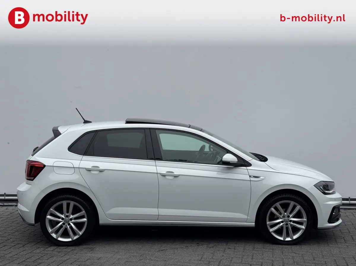 1.0 TSI Highline Business R-Line Panoramadak Digitaal Dashboard | Achteruitrijcamera | ACC | Stoelverwarming | Apple CarPlay
