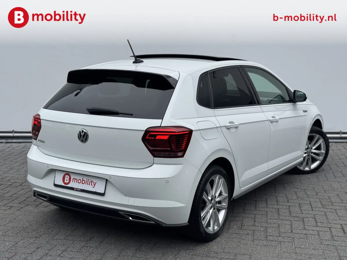 1.0 TSI Highline Business R-Line Panoramadak Digitaal Dashboard | Achteruitrijcamera | ACC | Stoelverwarming | Apple CarPlay