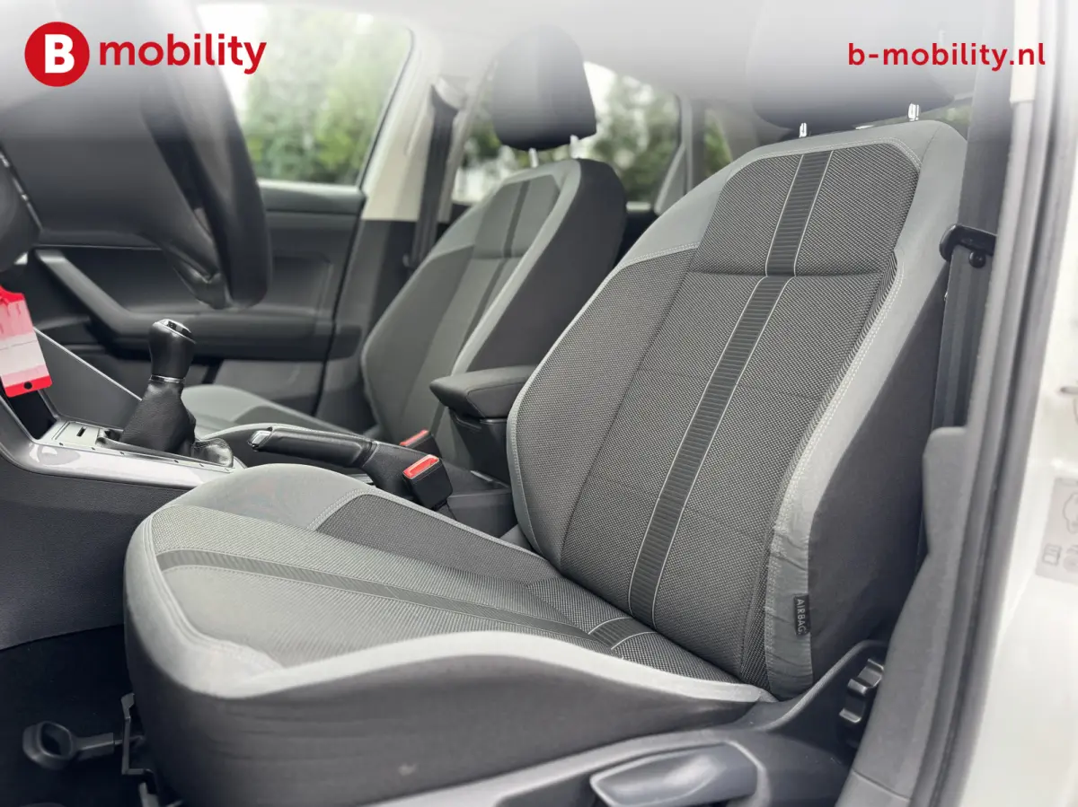1.0 TSI Highline Business R-Line Panoramadak Digitaal Dashboard | Achteruitrijcamera | ACC | Stoelverwarming | Apple CarPlay