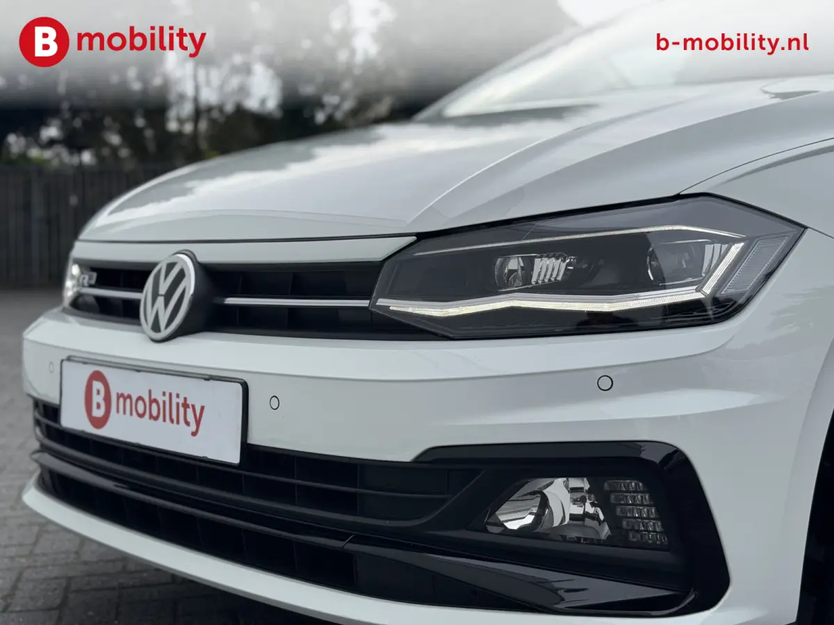 1.0 TSI Highline Business R-Line Panoramadak Digitaal Dashboard | Achteruitrijcamera | ACC | Stoelverwarming | Apple CarPlay