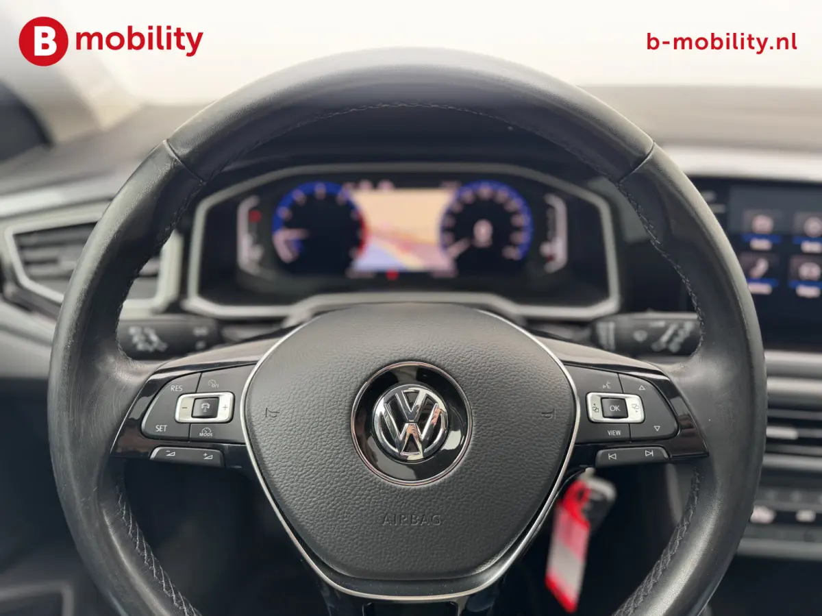 1.0 TSI Highline Business R-Line Panoramadak Digitaal Dashboard | Achteruitrijcamera | ACC | Stoelverwarming | Apple CarPlay