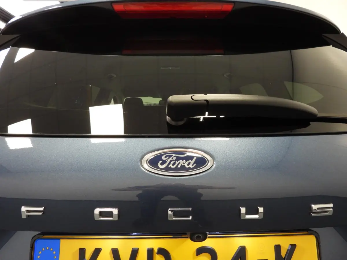 1.0 EcoBoost Hybrid Active Style NAVI-APP/CAMERA/CLIMA/LED/17"LMV!