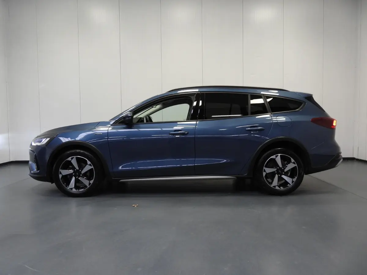 1.0 EcoBoost Hybrid Active Style NAVI-APP/CAMERA/CLIMA/LED/17"LMV!
