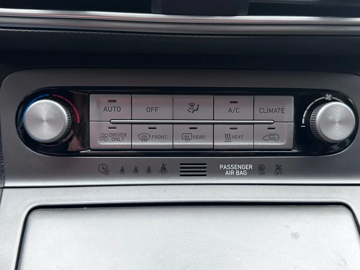 EV Comfort 64 kWh FASE 3| SOH 100% 1E EIG|ORG NL AUTO |A.CARPLAY|CAMERA|ADAPT.CRUISE|LANE ASSIST|PARKING.SNRS|KEYLE