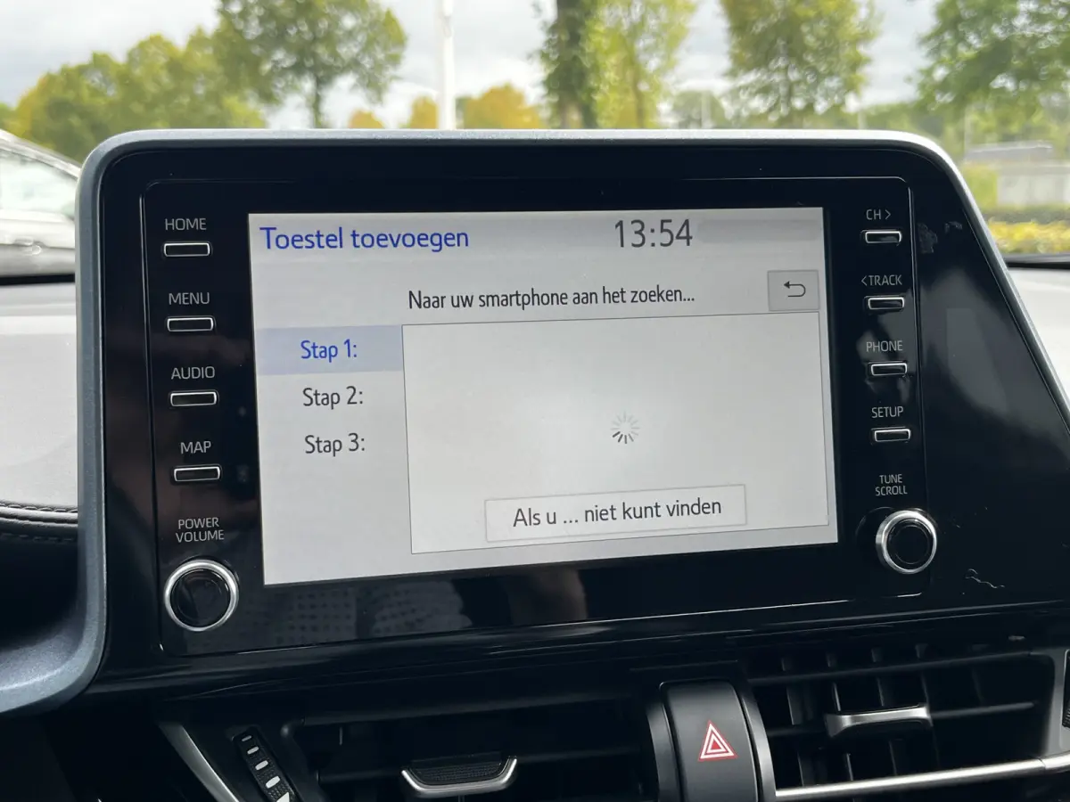 1.8 Hybrid First Edition Automaat | Afn. trekhaak | Dodehoek | Camera | Carplay/Android Auto | Keyless | etc. etc.