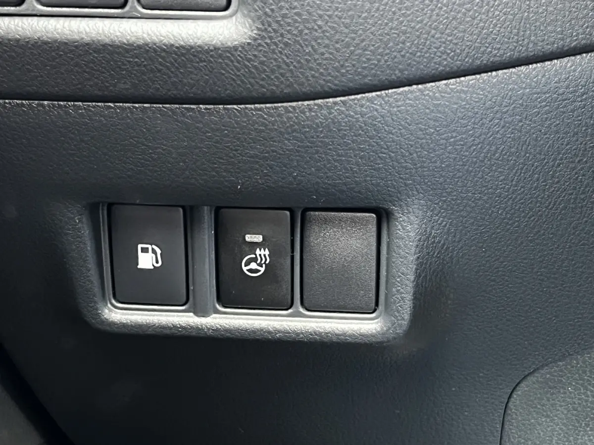 1.8 Hybrid First Edition Automaat | Afn. trekhaak | Dodehoek | Camera | Carplay/Android Auto | Keyless | etc. etc.