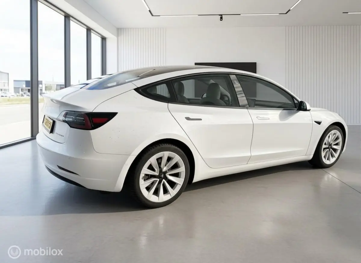 Long Range AWD 75 kWh | SOH 91% MOBA | Facelift | 19” | Premium Audio