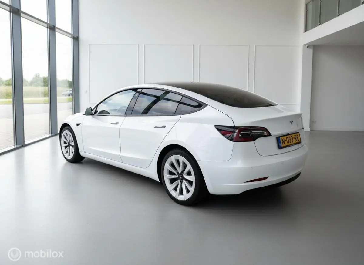 Long Range AWD 75 kWh | SOH 91% MOBA | Facelift | 19” | Premium Audio