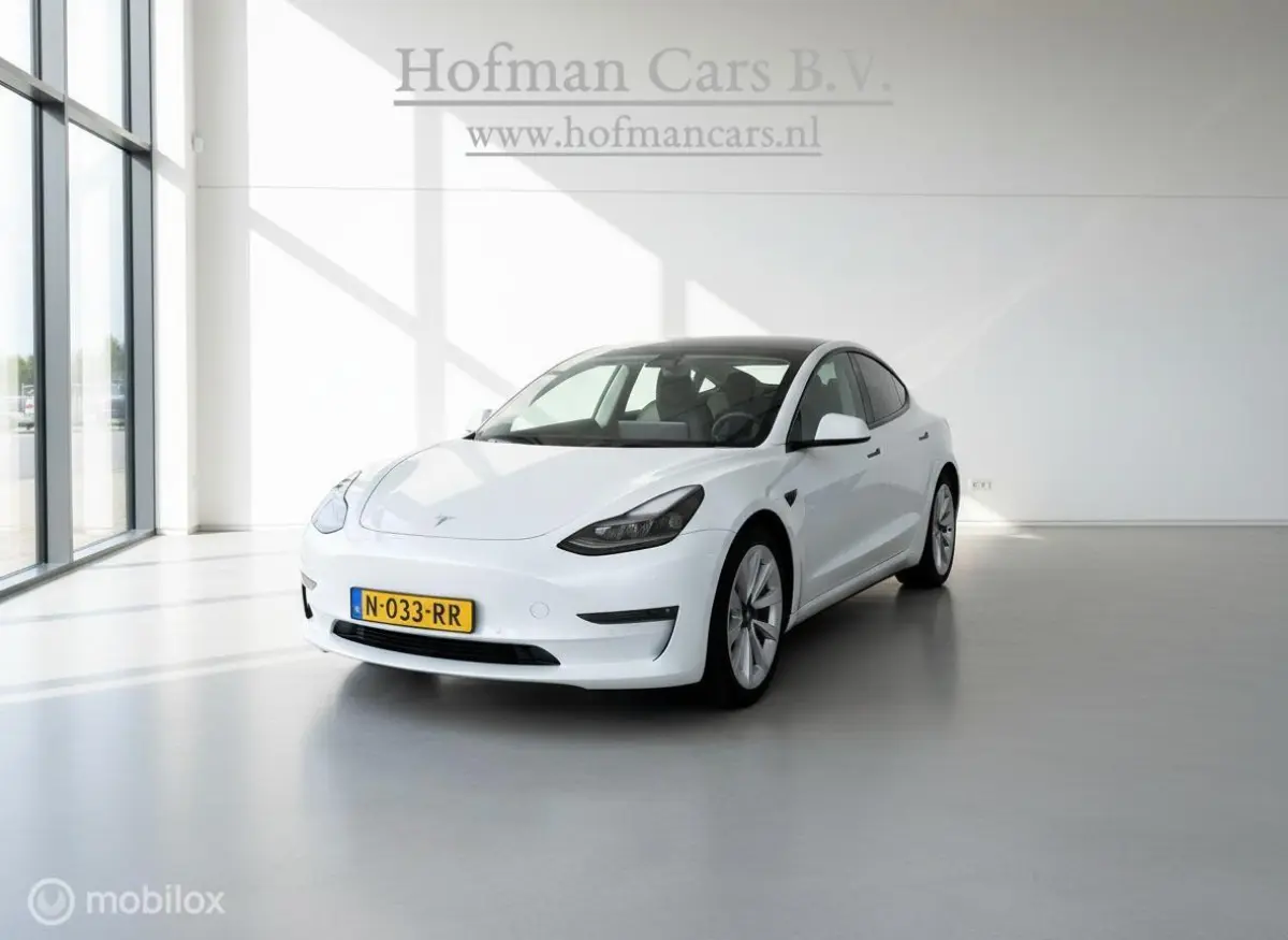 Long Range AWD 75 kWh | SOH 91% MOBA | Facelift | 19” | Premium Audio