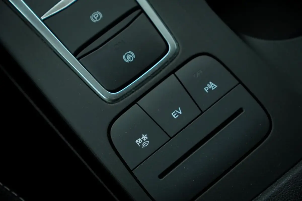 2.5 PHEV Cool&Connect / Stoelverwarming / Lage KM / Incl BTW