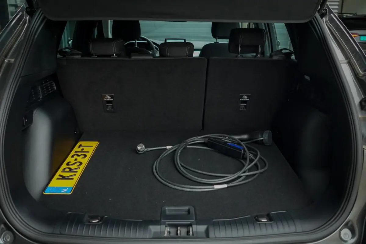 2.5 PHEV Cool&Connect / Stoelverwarming / Lage KM / Incl BTW