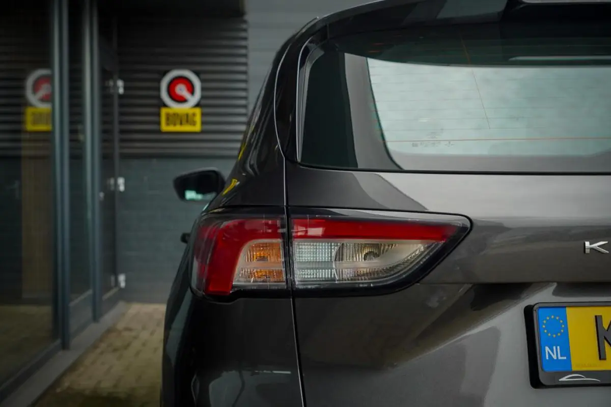 2.5 PHEV Cool&Connect / Stoelverwarming / Lage KM / Incl BTW