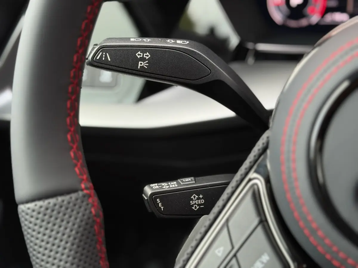 35 TFSI 3x S-Line Camera 19"RS DAB S3 Carplay
