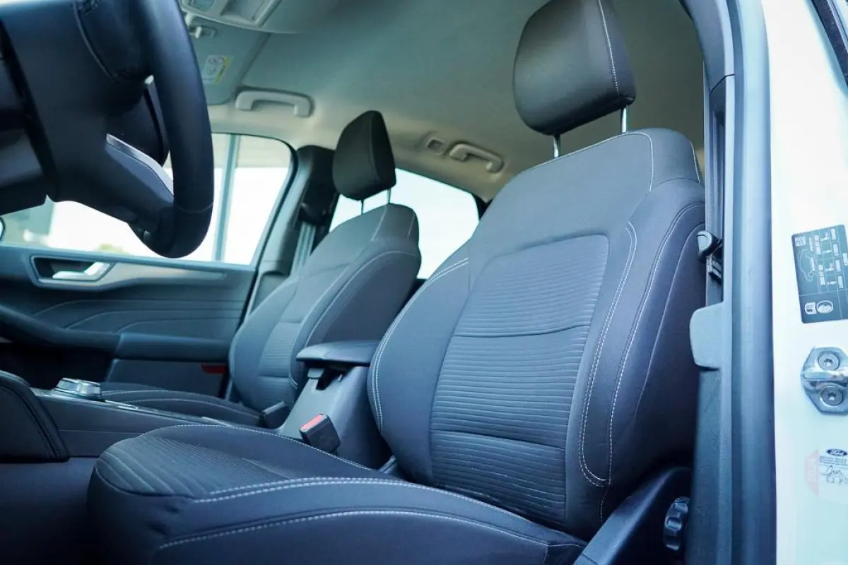 2.5 PHEV Titanium / Afneembare trekhaak / Privacy Glass / Stoelverwarming / Incl BTW