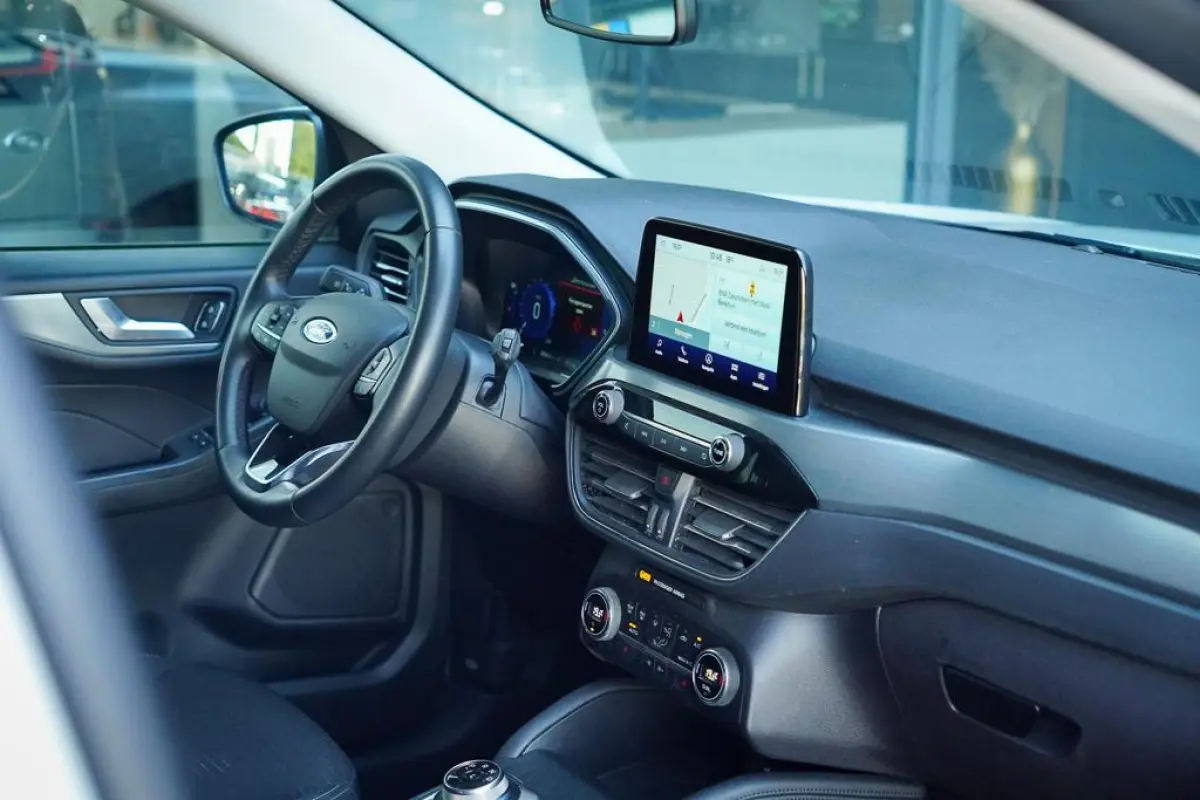 2.5 PHEV Titanium / Afneembare trekhaak / Privacy Glass / Stoelverwarming / Incl BTW